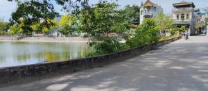 Bán nhà mặt phố kinh doanh