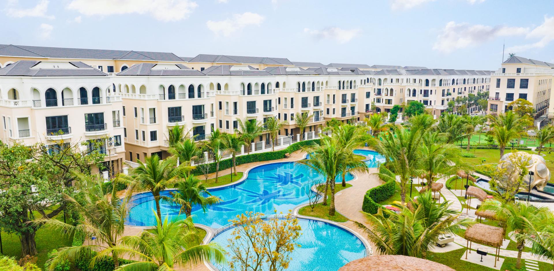 Cho thuê toà nhà MP Ngô Xuân Quảng, 100m2x6T, MT 8m, thang máy, tầng hầm, PCCC vị trí KD đắc địa