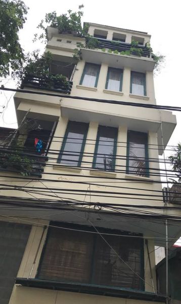 Cho thuê toà nhà MP Ngô Xuân Quảng, 100m2x6T, MT 8m, thang máy, tầng hầm, PCCC vị trí KD đắc địa