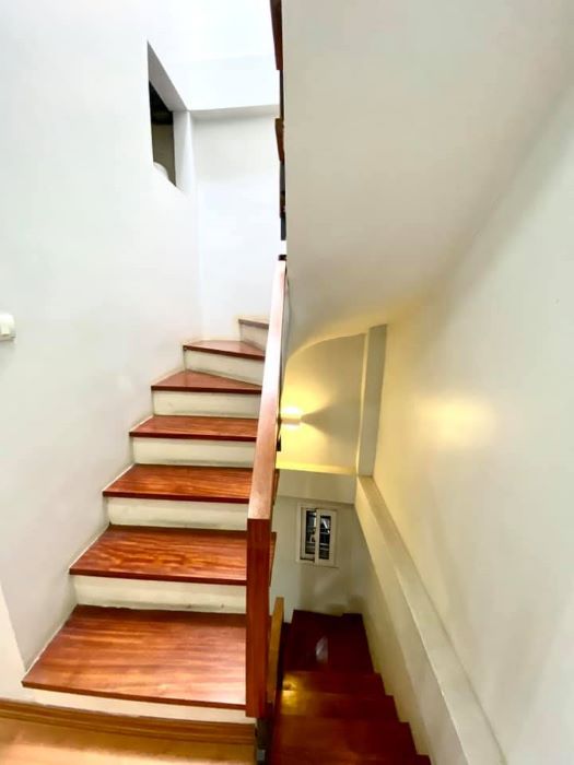 VỊ TRÍ ĐẸP!!! BÁN NHÀ HOÀNG VĂN THÁI, HƠN 60M2 5 TẦNG, GARA Ô TÔ, KINH DOANH