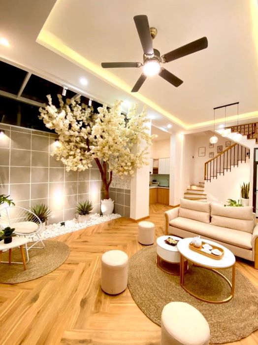 BÁN NHÀ MẶT PHỐ ĐÔNG CÁC, THIÊN ĐƯỜNG KINH DOANH, ĐƯỜNG Ô TÔ TRÁNH, 50M2, GARA