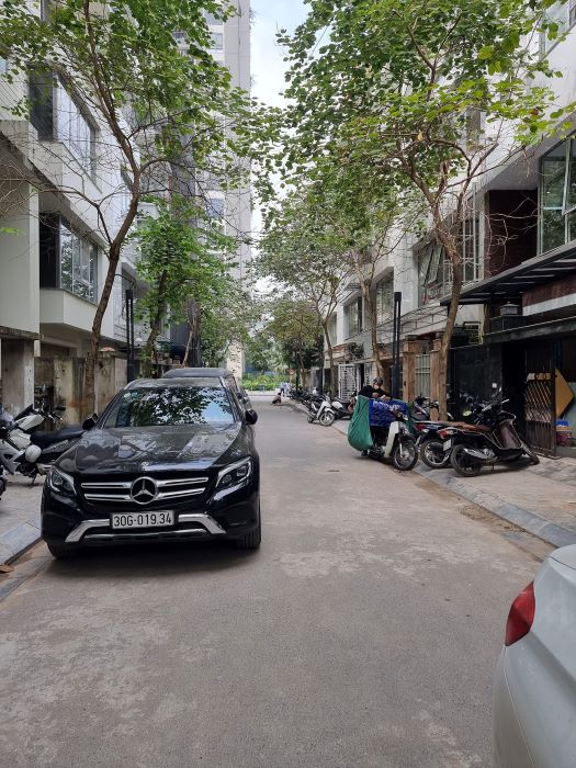 NHÀ MẶT PHỐ HOÀNG VĂN THÁI 50M2 NỞ HẬU, VỊ TRÍ CỰC ĐẸP, KINH DOANH SIÊU TỐT