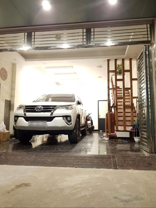 SIÊU HIẾM!!! NHÀ VƯƠNG THỪA VŨ HƠN 90M2, 2 THOÁNG, GARA Ô TÔ, MẶT TIỀN RỘNG