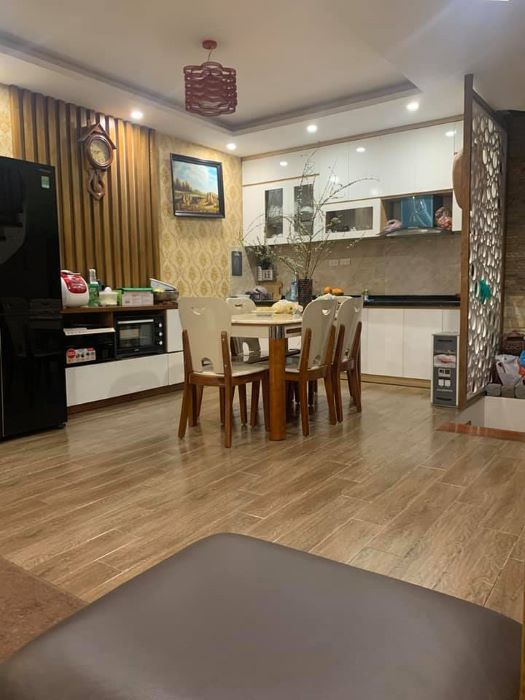 SIÊU HIẾM!!! NHÀ VƯƠNG THỪA VŨ HƠN 90M2, 2 THOÁNG, GARA Ô TÔ, MẶT TIỀN RỘNG