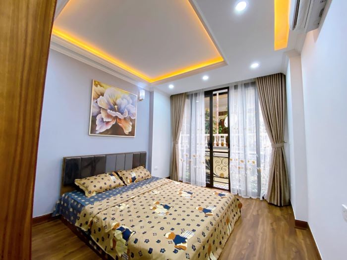 NHÀ NGUYỄN NGỌC NẠI HƠN 40M2 5 TẦNG OTO VÀO NHÀ, NGÕ OTO, THÔNG KHẮP NGẢ