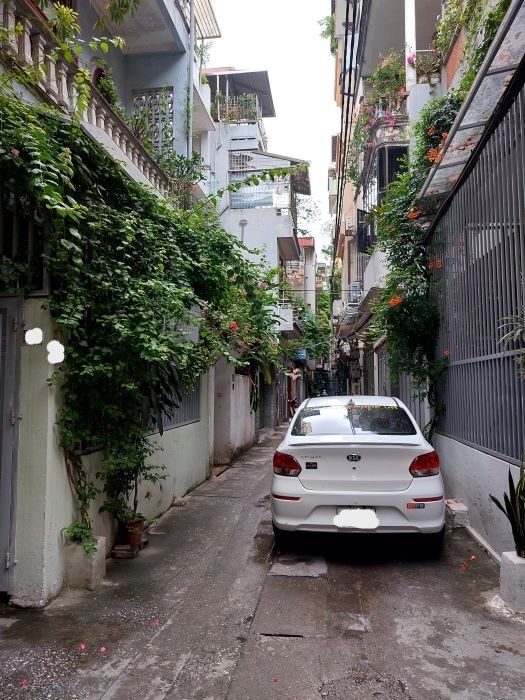 BÁN MẢNH ĐẤT PHỐ YÊN LÃNG HƠN 50M2, NỞ HẬU, NGÕ NÔNG Ô TÔ, KINH DOANH