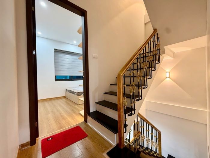 NHÀ ĐẸP PHỐ KIM HOA GẦN 40M2 4 TẦNG, NỘI THẤT HIỆN ĐẠI, MỘT BƯỚC RA PHỐ