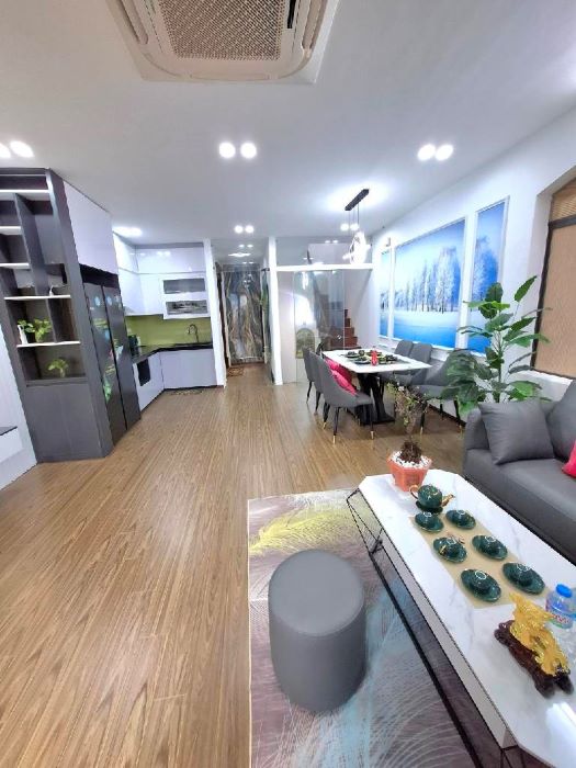 NHÀ PHỐ HÀO NAM 47M2 4 TẦNG, MỘT BƯỚC RA PHỐ, TRUNG TÂM ĐỐNG ĐA