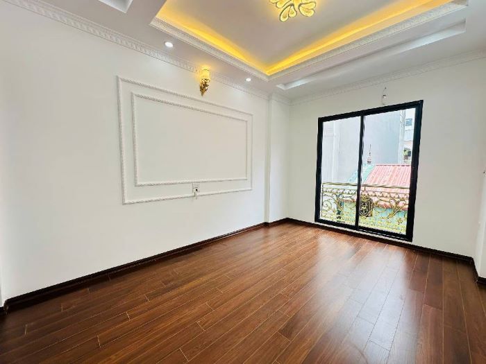 NHÀ MỚI KIM MÃ NHỈNH 9 TỶ - 5 TẦNG MỚI CỨNG - FULL NỘI THẤT- NGÕ 3M - VÀI BƯỚC RA PHỐ