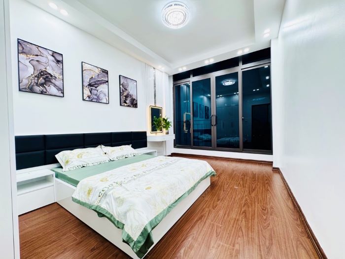 NHÀ ĐẸP NGUYỄN VĂN TRỖI, 30M2 4 TẦNG MỘT BƯỚC RA PHỐ, TRUNG TÂM THANH XUÂN, NHỈNH 7 TỶ