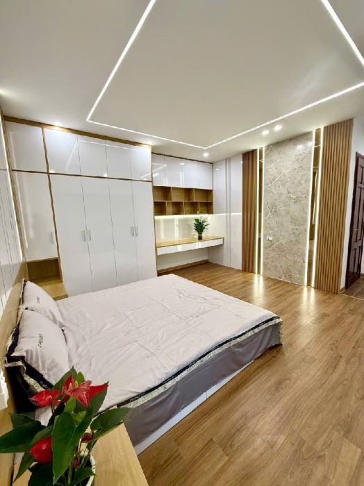 NHÀ ĐẸP ĐƯỜNG TRƯỜNG CHINH, GẦN 40M2 6 TẦNG THANG MÁY, MẶT TIỀN RỘNG