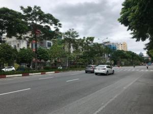 BÁN ĐẤT PHỐ LÊ TRỌNG TẤN, HƠN 70M2, VỊ TRÍ ĐẸP