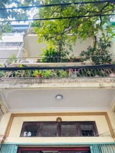 MẶT PHỐ 50M2 NỞ HẬU KINH DOANH, HAI THOÁNG, ĐƯỜNG RỘNG THÊNH THANG – NHÀ HOÀNG VĂN THÁI