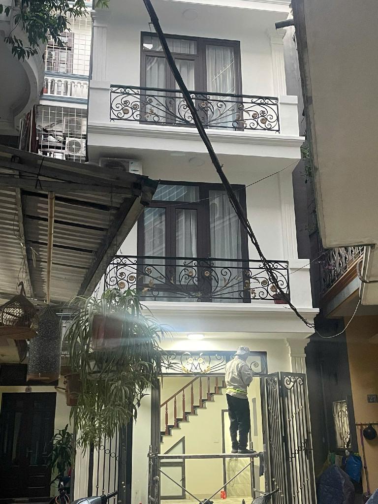 Phố An Trạch Cát Linh Đống Đa bán nhà 4 tầng diện tích 30m2 mặt tiền 3.8m, giá 7.1 tỷ