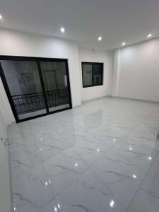 Quan Nhân nhà mới hoàn thiện xong 35m25 tầng,mặt tiền 5.8m,giá 6.95 tỷ