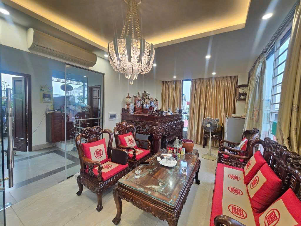 Bán nhà phố Xã Đàn 2, 56m2, 6T, MT6m, Gara, lô góc 16,8 tỷ