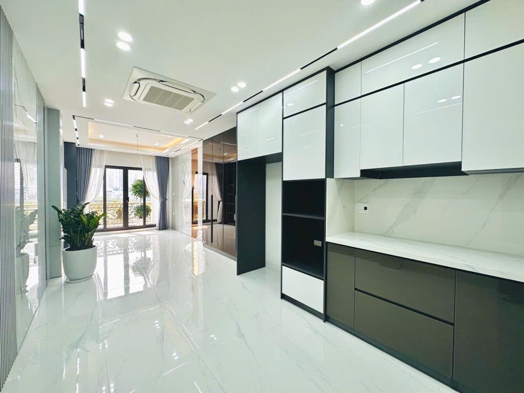 Bán nhà phố Đoàn Thị Điểm – Đống Đa, nhà đẹp 5T, 68m2 giá cực tốt