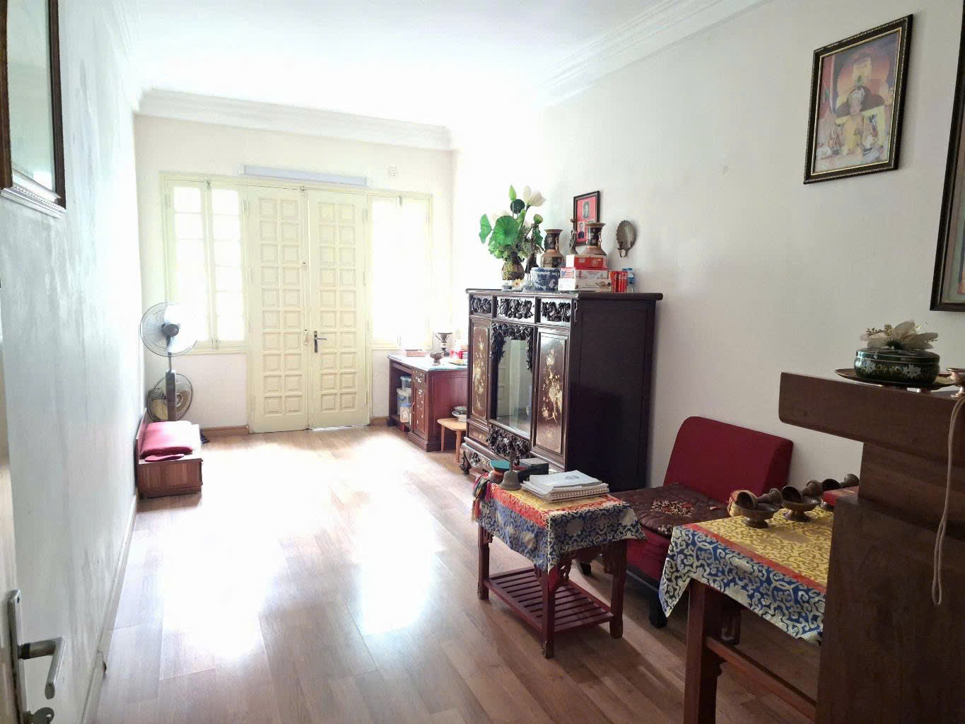 Bán nhà phân lô Trần Quý Kiên, 68m2, mt 5,5m giá 22,5 tỷ