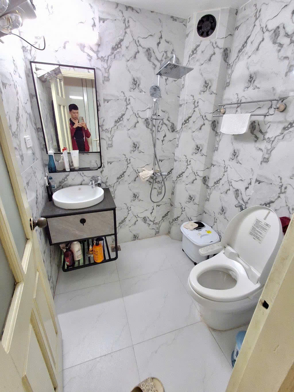 Bán nhà phân lô Trần Quý Kiên, 68m2, mt 5,5m giá 22,5 tỷ