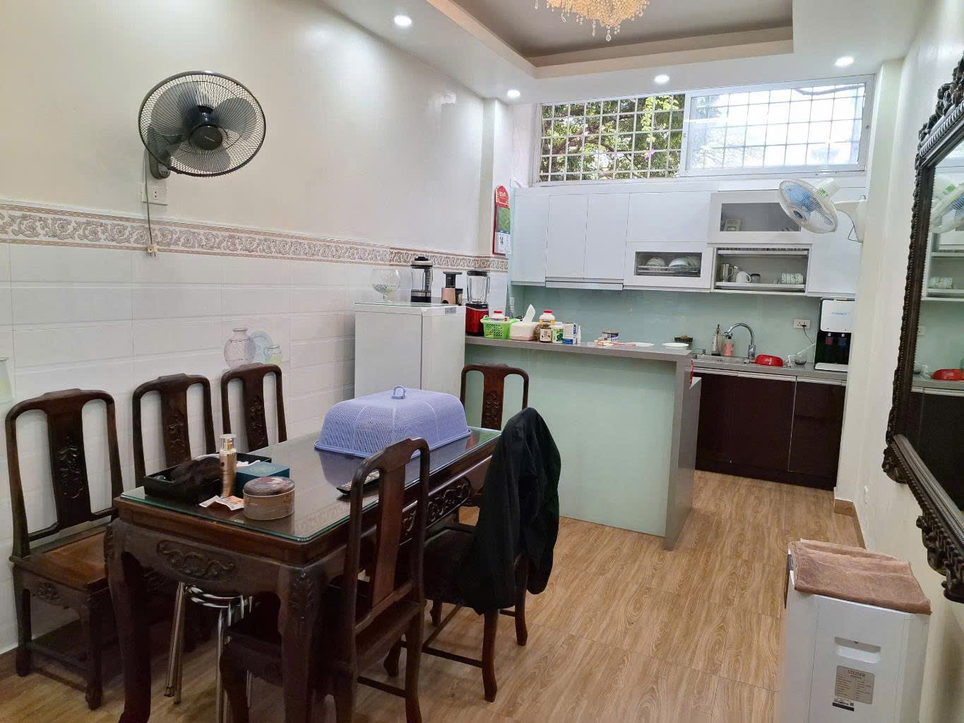 Bán nhà phân lô Trần Quý Kiên, 68m2, mt 5,5m giá 22,5 tỷ