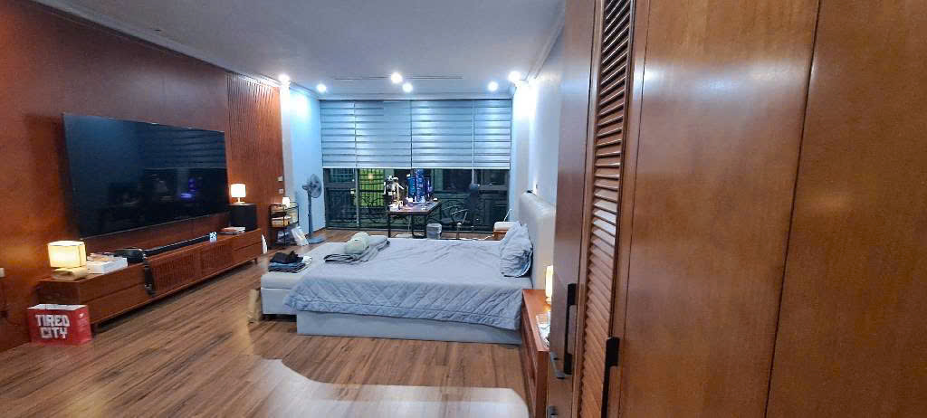 Bán nhà Phan Văn Trường, oto, kinh doanh, thang máy, 6T 20,5 tỷ