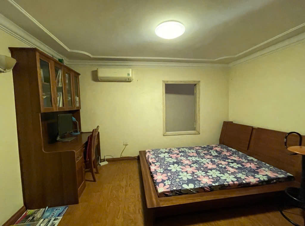 Bán nhà Ô Chợ Dừa, 61m2, MT 4,9m, oto, kinh doanh nhỏ, 17,9 tỷ