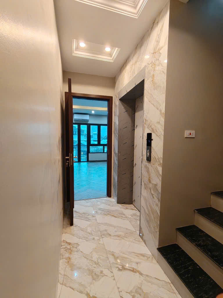 Bán nhà phố Nam Đồng 59m², 7T TM, MT 5.1m, ngõ ôtô, 2 thoáng, giá 18,5 tỷ