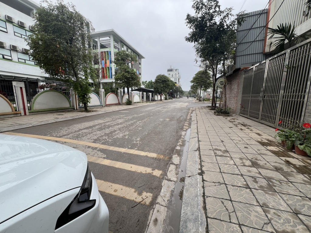 BÁN NHÀ MẶT PHỐ VƯỜN ĐÀO – PHÚC LỘC, ĐÔNG ANH Mặt tiền 5.3m – Diện tích 80m² – Kinh doanh đỉnh – Sổ đỏ chính chủ