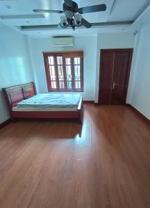 Nhà rộng ở ngay Quang Tiến 36M x 5T, 5,9 tỷ, oto tránh, LG thoáng sáng