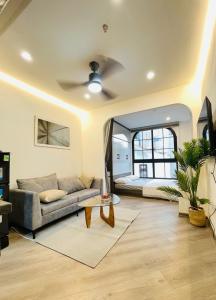 Nhà đẹp lung linh Miêu Nha, 41m2x5T, chỉ 6,45 tỷ, ô tô tránh, KD cực đỉnh