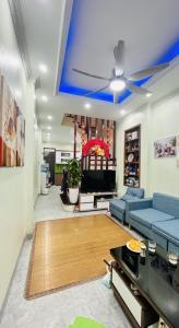 Bán nhà Đại Mỗ 38M x 5T 6PN ngõ thông Ô TÔ đỗ, ở sướng 6,7 tỷ 0855278658