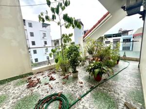 NGỌC TRÌ, LONG BIÊN - CỰC HIẾM. ĐƯỜNG OTO TRÁNH, KINH DOANH SẦM UẤT, NỞ HẬU TÀI LỘC, ,