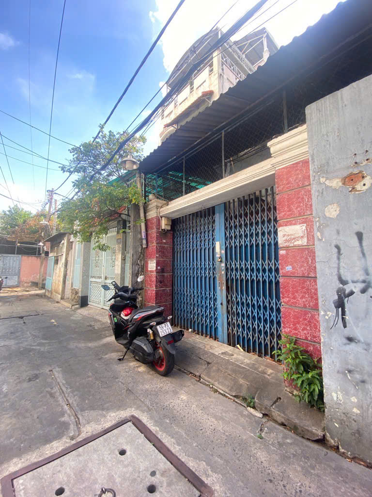NHÀ NÁT HẺM BA GÁC TRƯỜNG SA, PHƯỜNG 13, PHÚ NHUẬN 7.05 TỶ TL