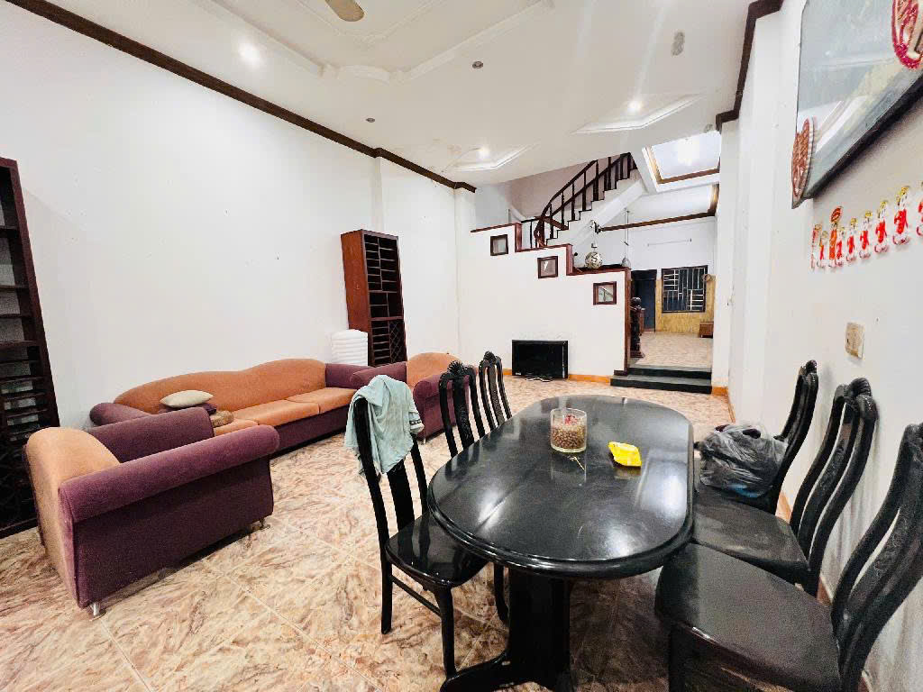 NHÀ HẺM MT 12M- VỊ TRÍ TIỀM NĂNG- 140M2- 11TỶ