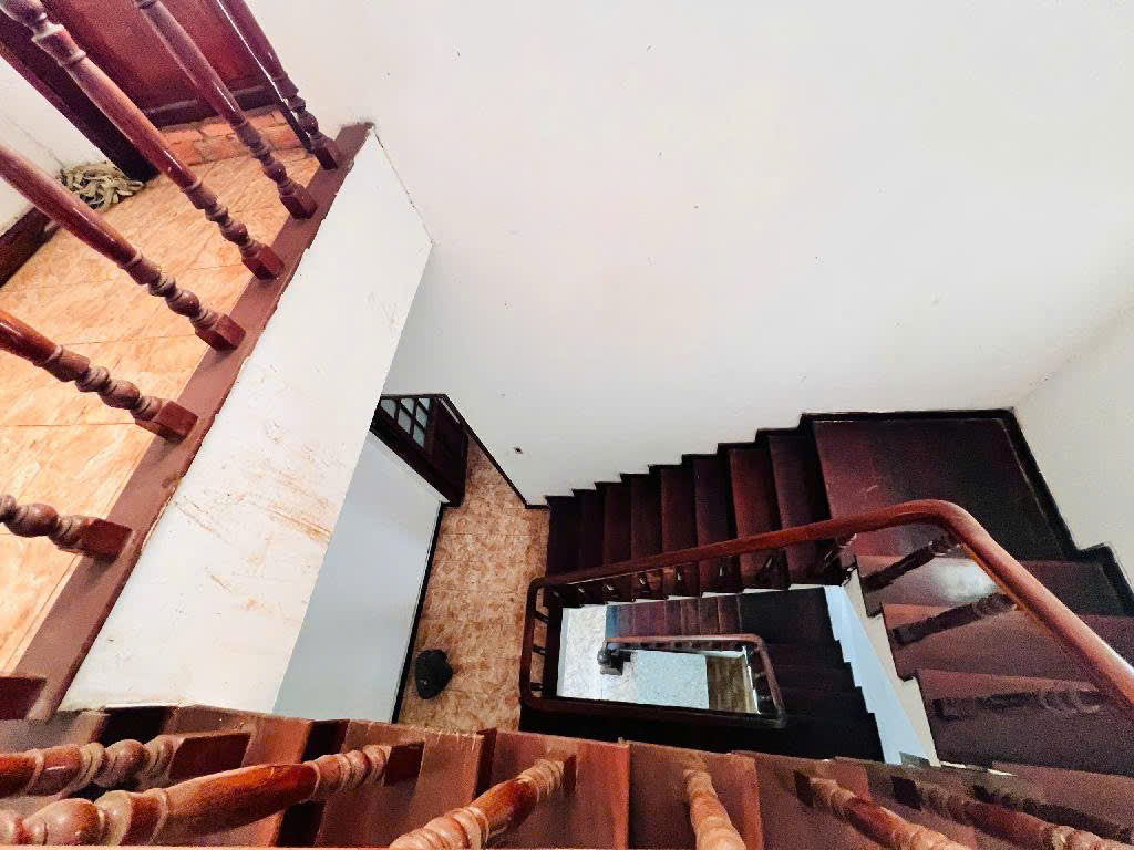 NHÀ HẺM MT 12M- VỊ TRÍ TIỀM NĂNG- 140M2- 11TỶ