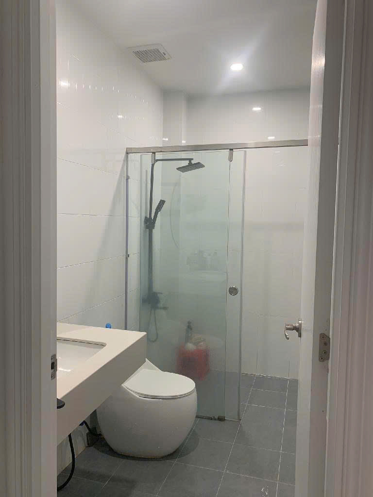 NHÀ TRƯỜNG SA- GIÁP Q3- 92M2-VỊ TRÍ ĐẸP-14TỶ