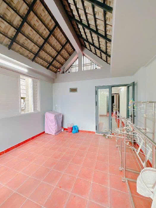 NHÀ NGUYỄN ĐÌNH CHÍNH- NGAY UBND QUẬN- KHU VIP CAO CẤP