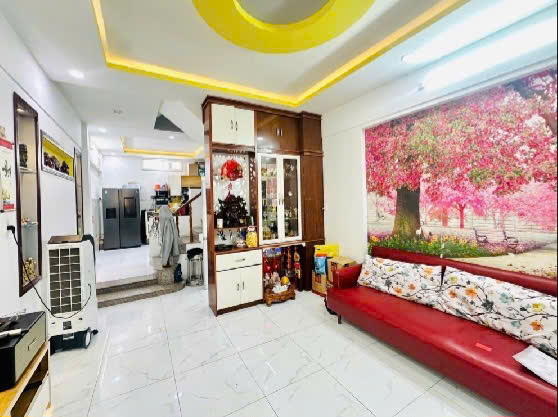 Siêu phẩm. Bán nhà Q. Phú Nhuận, đường Nguyễn Kiệm, P3, hẻm xe hơi, có thể ở ngay trước Tết. Giá chỉ 7,5 tỷ.