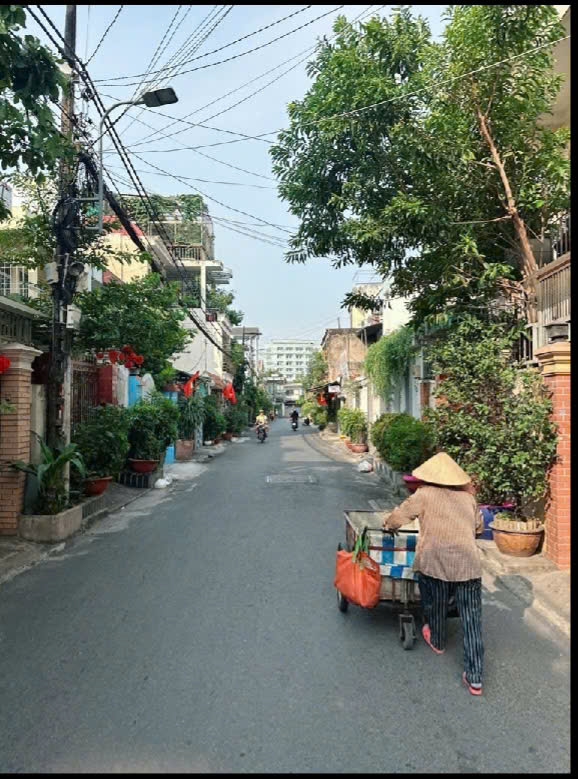 Kẹt tiền bán gấp Nhà Nguyễn Xí, P26, Bình Thạnh, hẻm xe hơi. Giá chỉ 6,6 tỷ