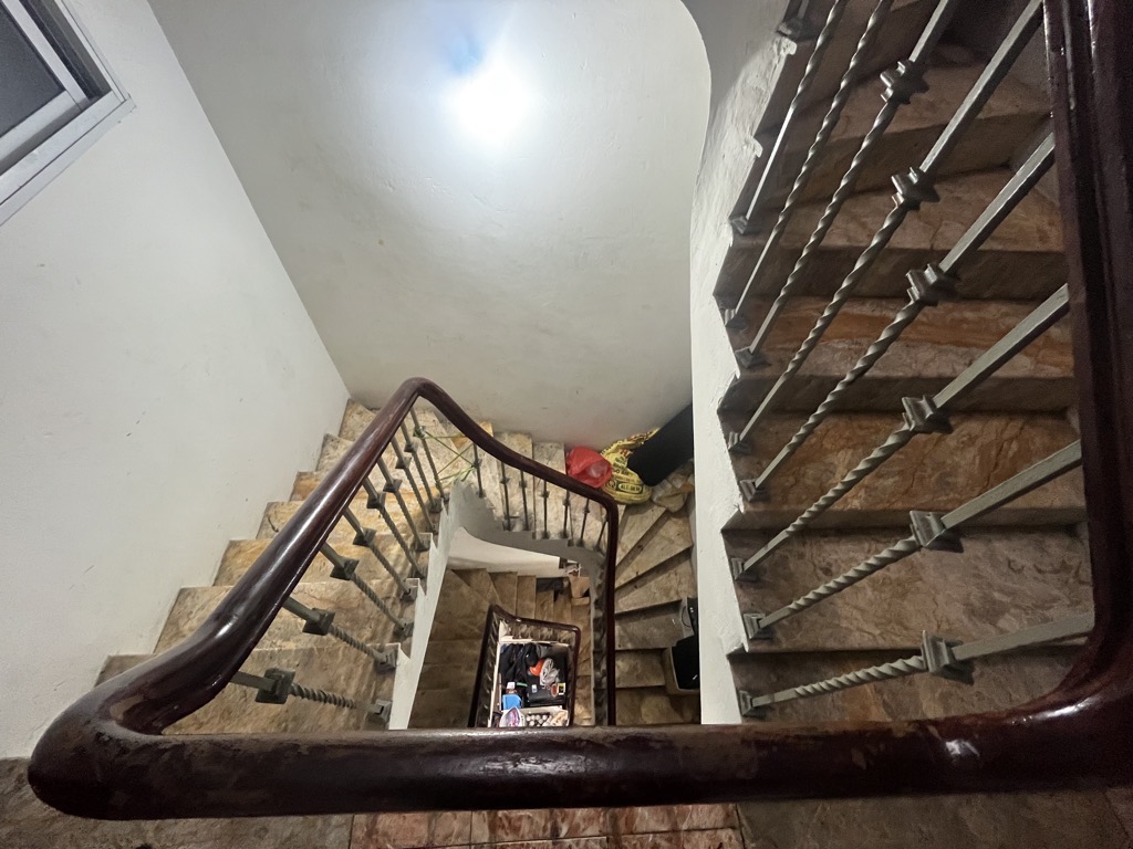 BÁN NHÀ ĐỖ QUANG - CỰC HIẾM NHÀ BÁN - CÓ VỈA HÈ - PHÂN LÔ - Ô TÔ TRÁNH - KINH DOANH - 45M2 -4 TẦNG - 3.6M MẶT TIỀN - 19 TỶ