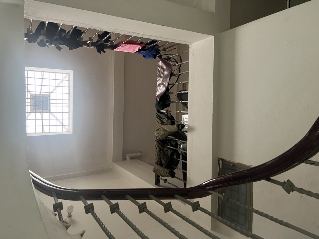 BÁN NHÀ ĐỖ QUANG - CỰC HIẾM NHÀ BÁN - CÓ VỈA HÈ - PHÂN LÔ - Ô TÔ TRÁNH - KINH DOANH - 45M2 -4 TẦNG - 3.6M MẶT TIỀN - 19 TỶ