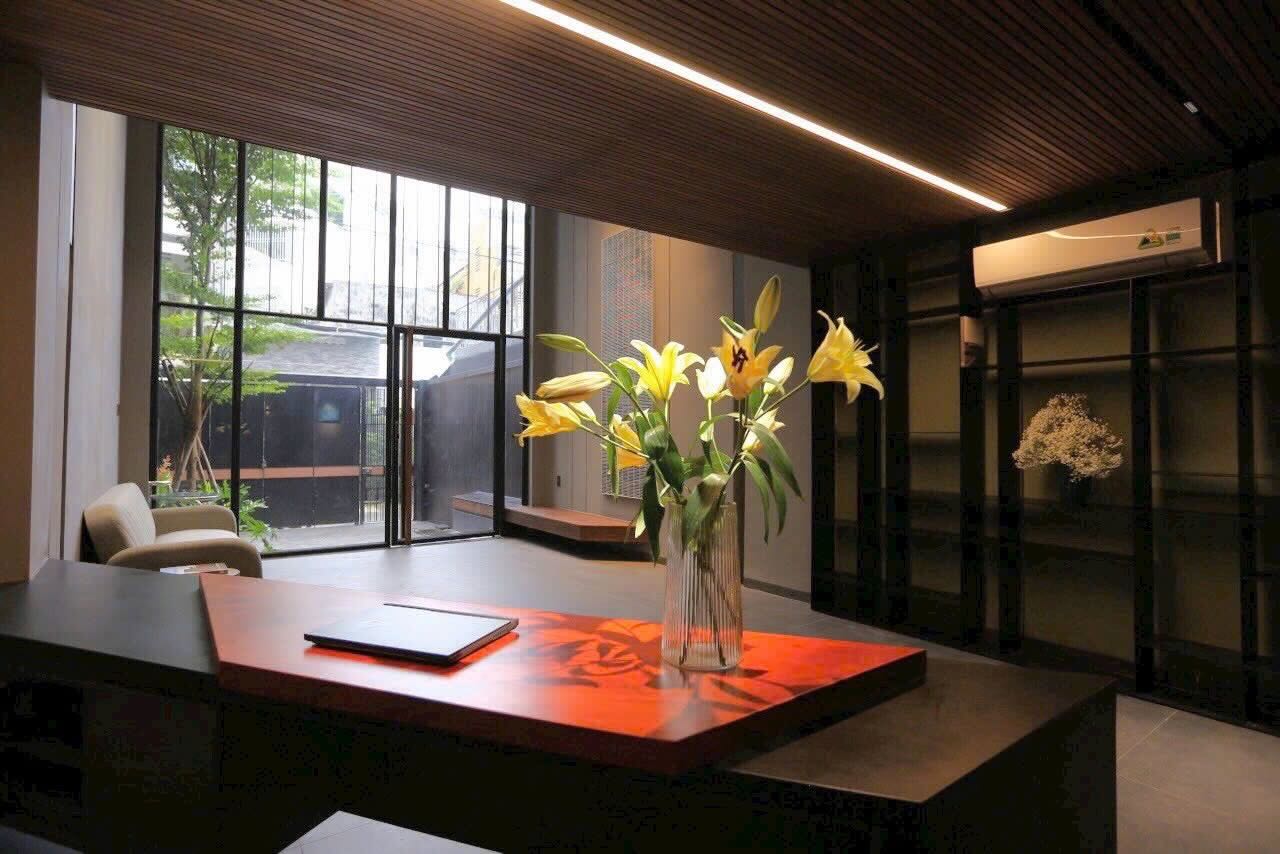 SIÊU PHẨM MẶT PHỐ HOÀNG NGÂN 270M2 - MẶT TIỀN QUYỀN LỰC 10M - GIÁ ĐẦU TƯ 70 TỶ - PHÂN LÔ Ô TÔ TRÁNH