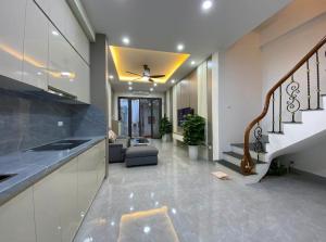 Bán nhà Nguyễn Chí Thanh Hàng xóm VTV 40m2 5 Tầng 8,x tỷ