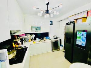 Bán Nhà Mai Anh Tuấn 52m2 4 tầng MT 4,8m 18.x tỷ - Gara Ô TÔ