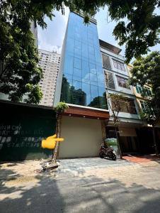 HÀNG HIẾM !!! BÁN NHANH NHÀ TỨ LIÊN 120 M2 - MẶT TIỀN QUYỀN LỰC 7.5M - GIÁ ĐẦU TƯ 25 TỶ - GẦN PHỐ