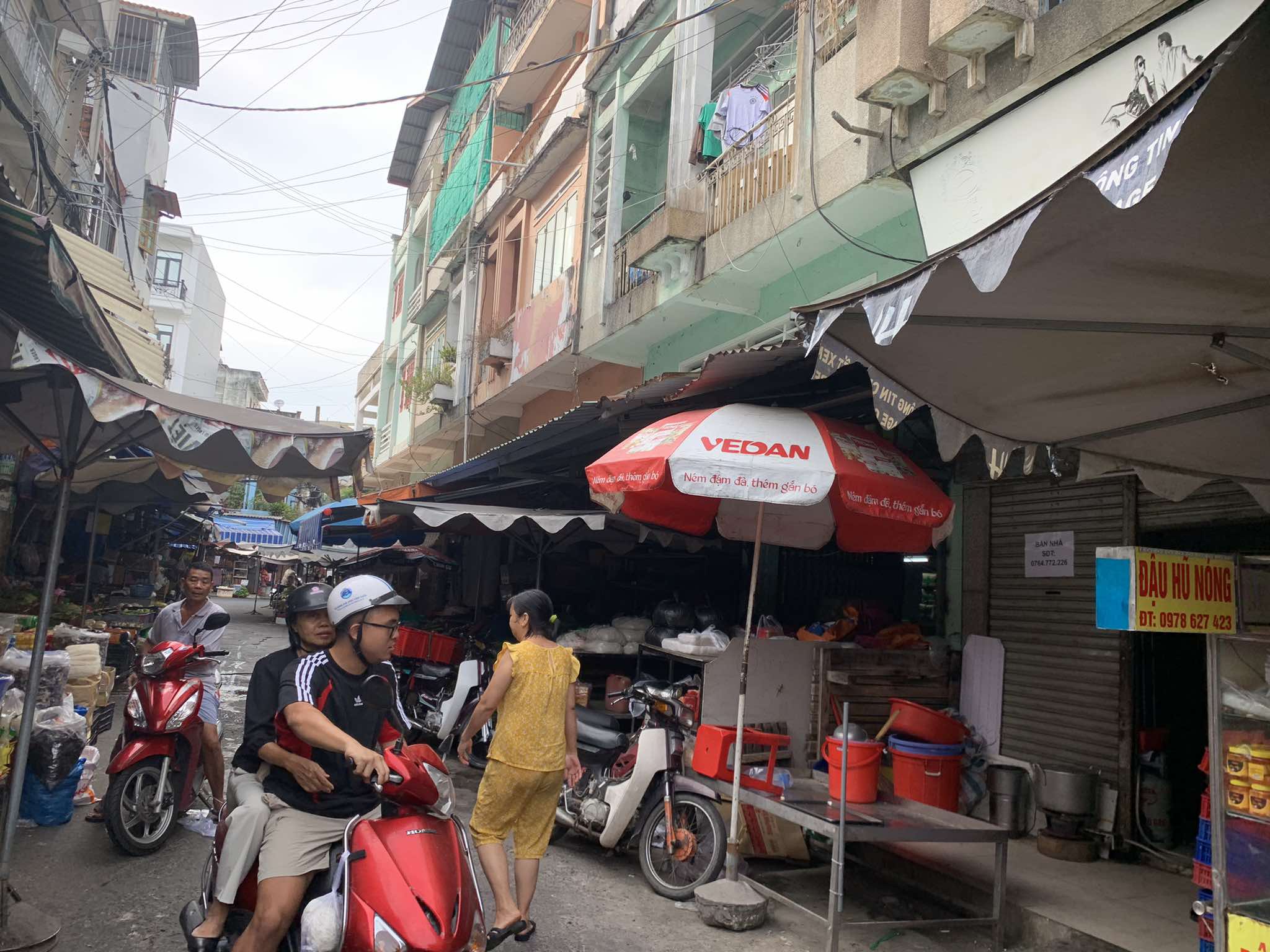 Bán nhà riêng tại Nguyễn Kiệm, 7,4 tỷ, 37,6m2, 1PN, 1WC, 2 tầng, hướng Tây, bao đẹp!