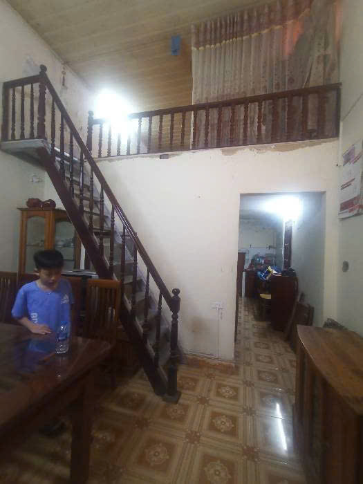 BÁN NHÀ TẬP THỂ  THUỘC KHU TT Ô TÔ SỐ 8, GIÁ 2.9 TỶ