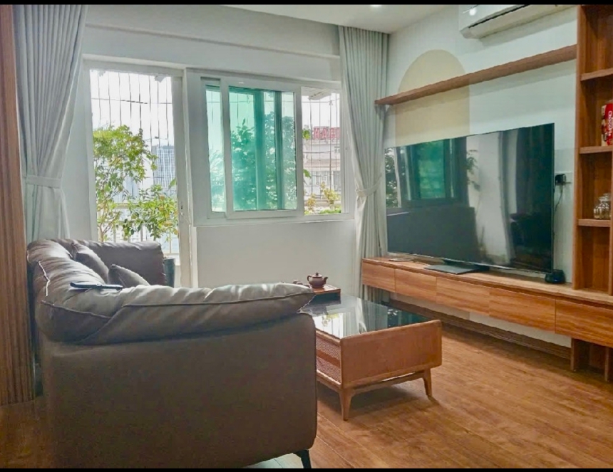 Bán căn hộ chung cư Cienco 1 Hoàng Đạo Thúy, thoáng sáng, 110m2, 8 tỷ
