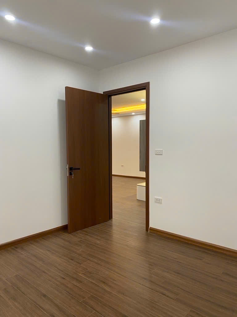Bán căn hộ chung cư Nàng Hương, Nguyễn Trãi, Thanh Xuân, Siêu đẹp, 106m2, 6.3 tỷ