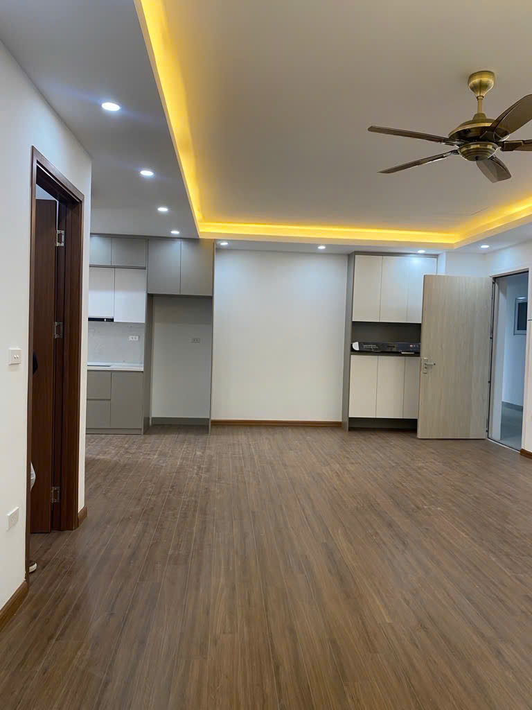 Bán căn hộ chung cư Nàng Hương, Nguyễn Trãi, Thanh Xuân, Siêu đẹp, 106m2, 6.3 tỷ